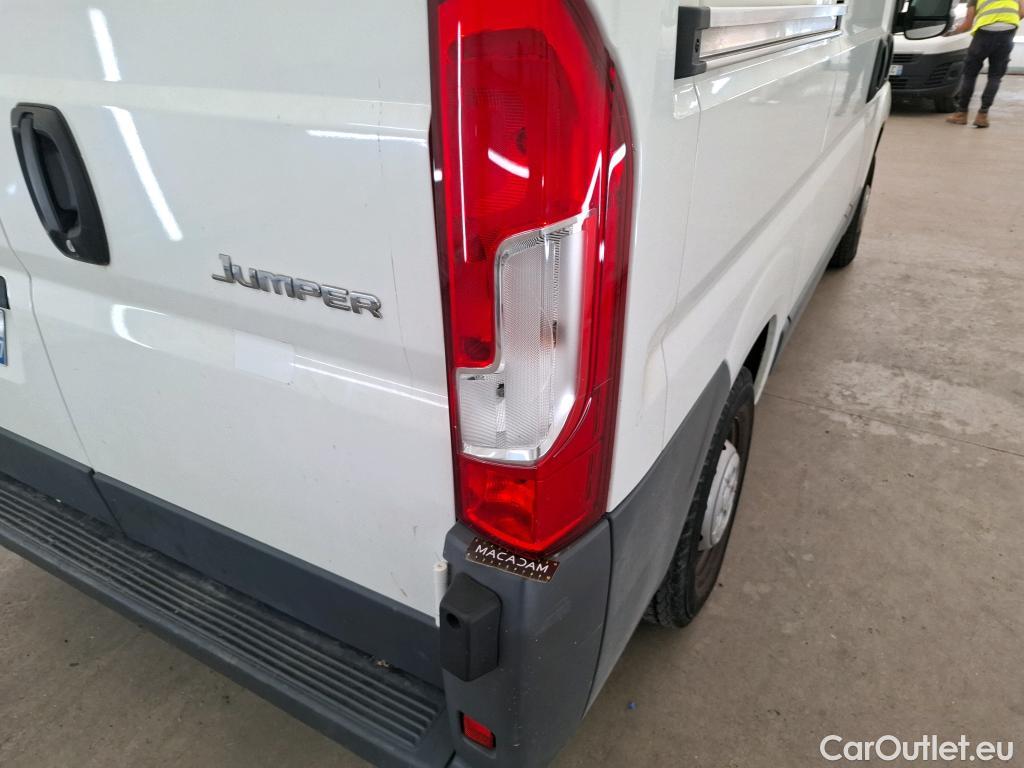  Citroen  Jumper CITROEN  VU 4p Fourgon 30 L1H1 BlueHDi 110 BVM6 Confort #19