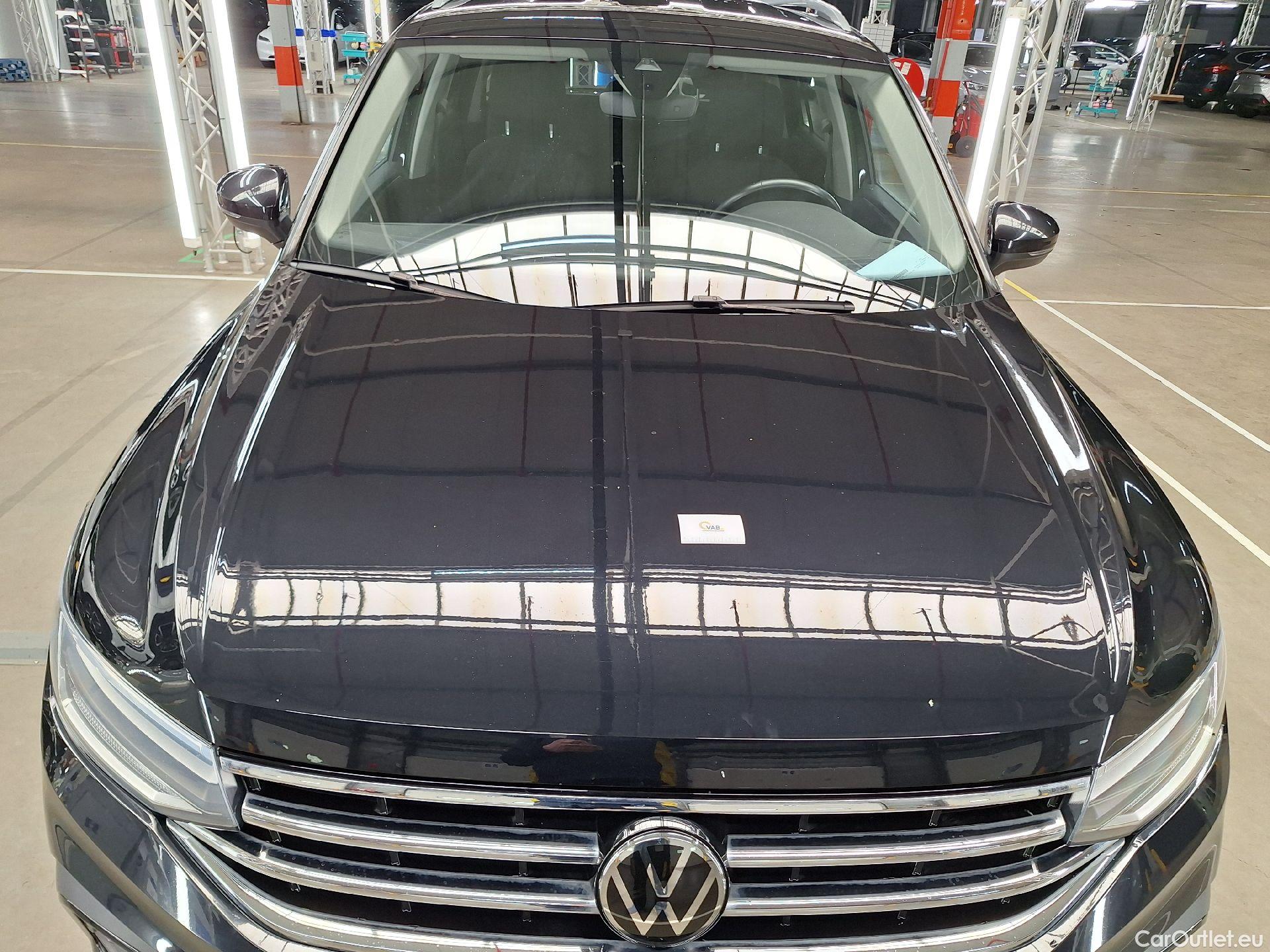  Volkswagen  Tiguan VW,  Alls FL'21, Volkswagen  Allspace 1.5 TSI DSG Life 5d #63