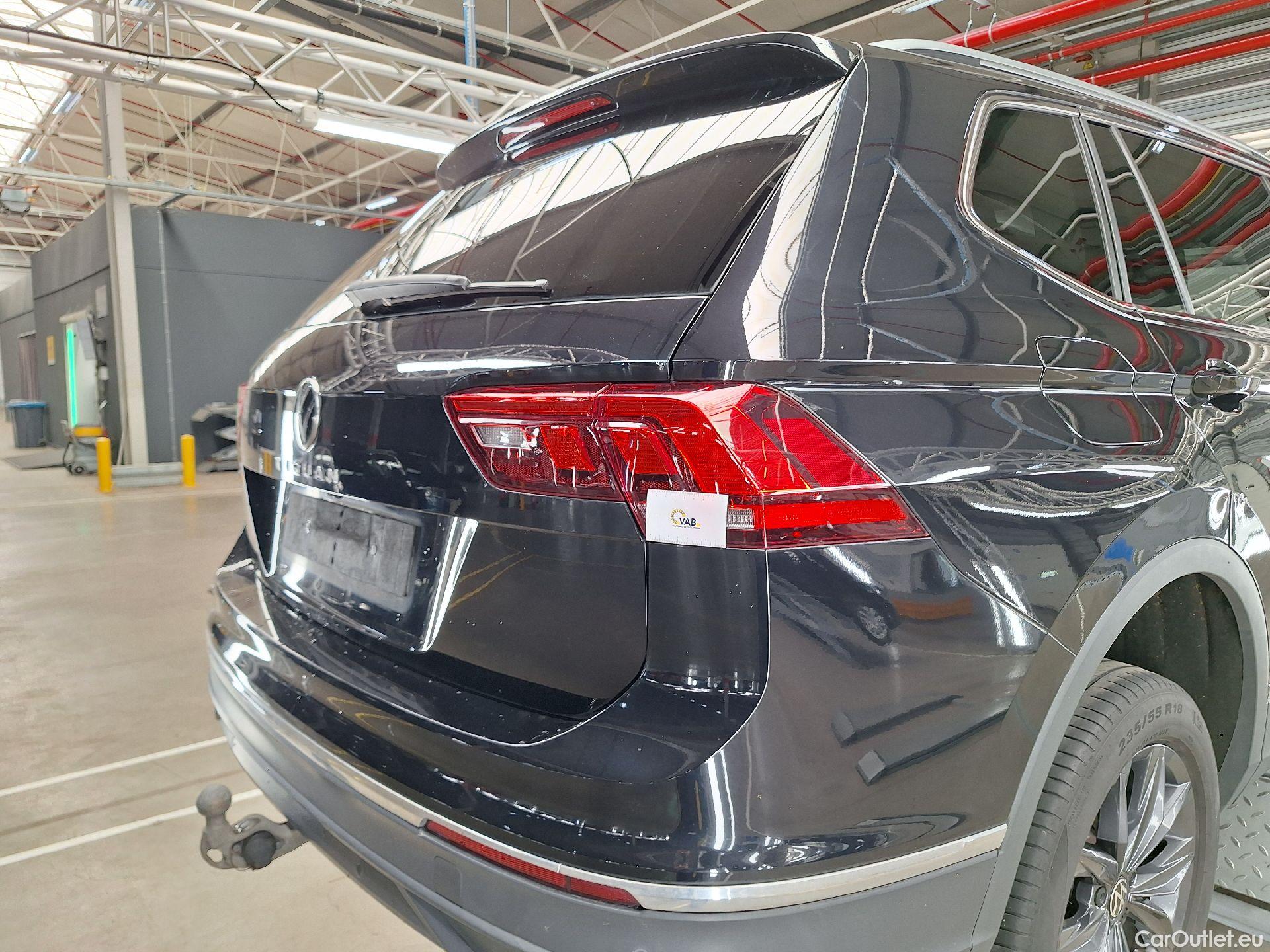  Volkswagen  Tiguan VW,  Alls FL'21, Volkswagen  Allspace 1.5 TSI DSG Life 5d #42