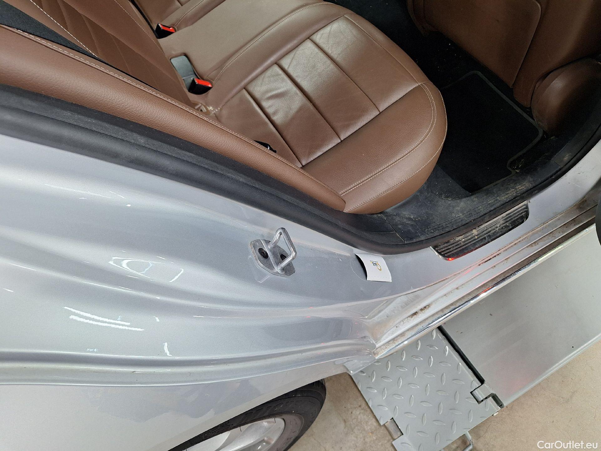  Mercedes  E-Klasse Mercedes,  '16, Mercedes-Benz  Berline E 200 d Business So #21