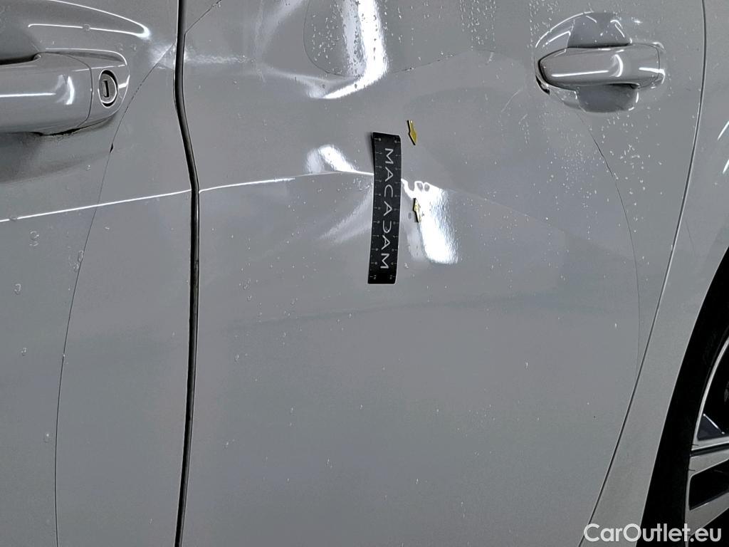  Peugeot  208 PEUGEOT  / 2019 / 5P / Berline Puretech 100 S&S Allure Business #34
