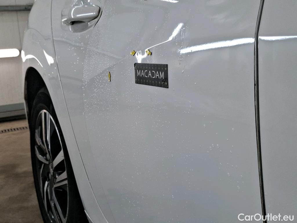  Peugeot  208 PEUGEOT  / 2019 / 5P / Berline Puretech 100 S&S Allure Business #13