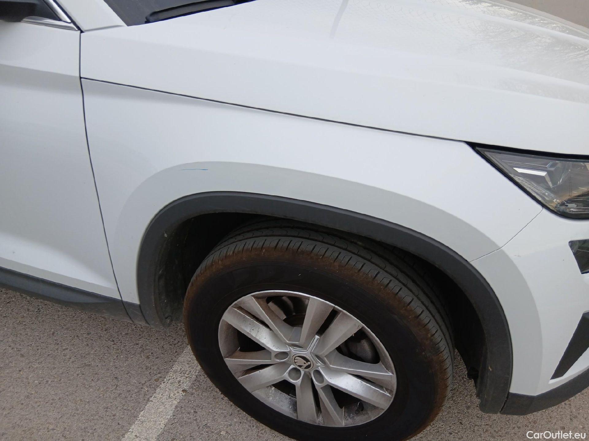  Skoda  Kodiaq SKODA  / 2021 / 5P / todoterreno 2.0 TDI 110KW (150cv) DSG 4x4 Ambition #41