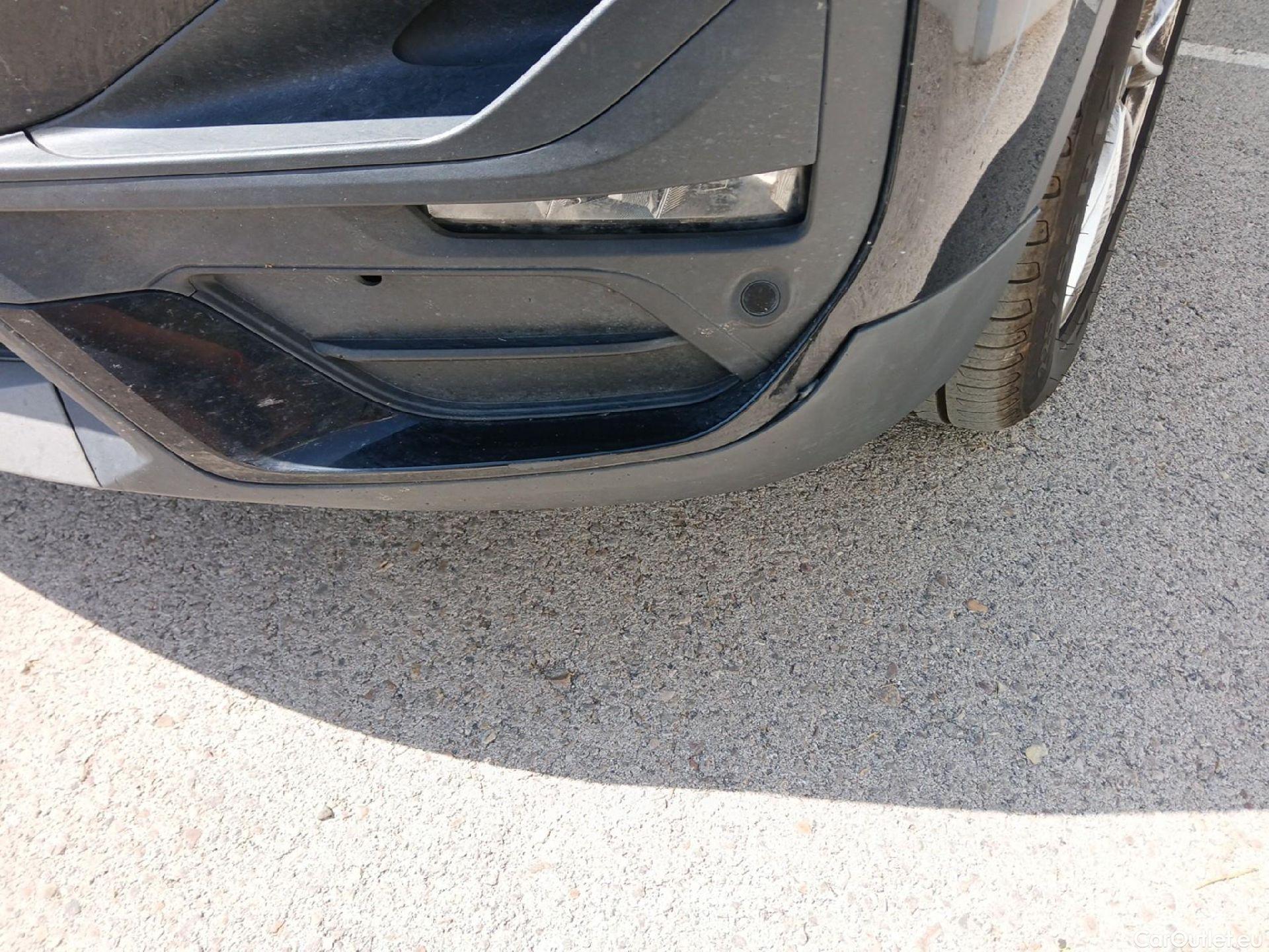  Bmw  X1 BMW  / 2019 / 5P / todoterreno sDrive18dA Corporate #10