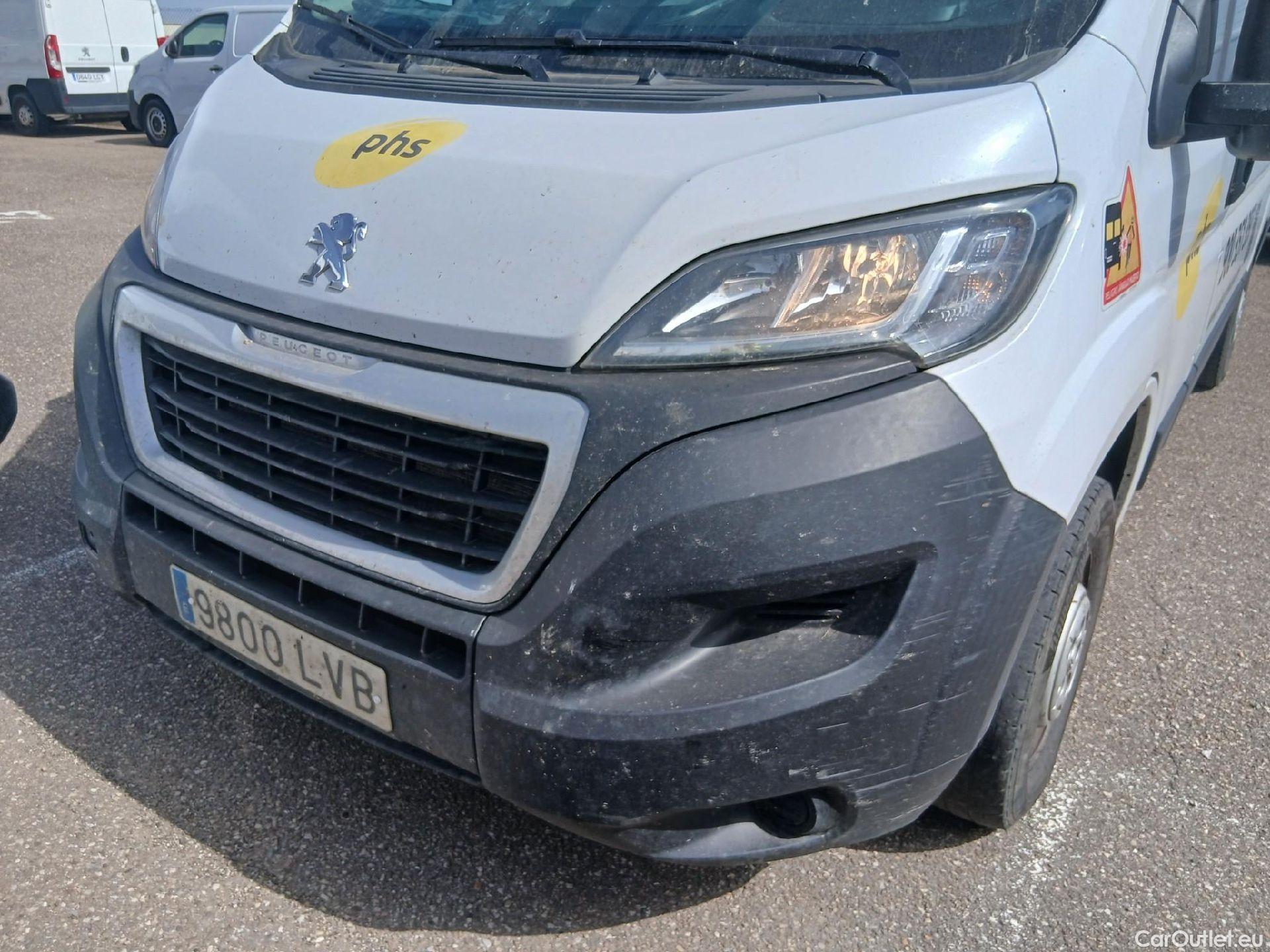  Peugeot  Boxer PEUGEOT  / 2014 / 4P / furgón 335 L2 H2 BHDI 103kW (140CV) S&S 6 V. M #9