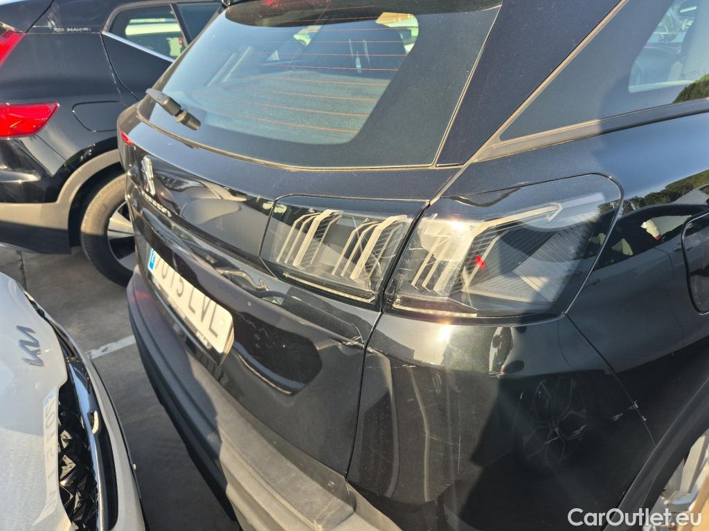  Peugeot  3008 PEUGEOT  / 2020 / 5P / todoterreno 1.5 BlueHDi 96kW S&S Active Pack EAT8 #3
