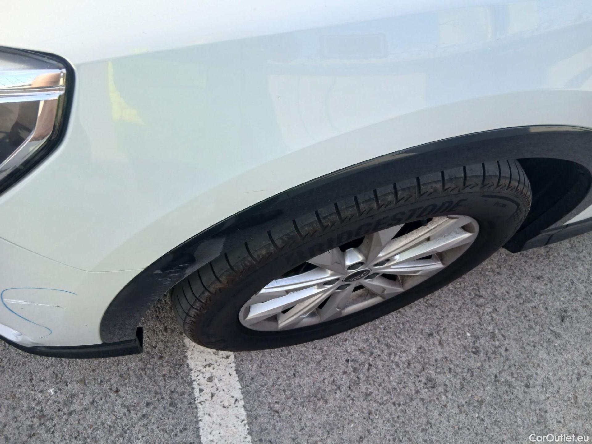  Audi  Q3 AUDI  Sportback / 2019 / 5P / todoterreno Advanced 35 TDI 110kW (150CV) S tronic #23
