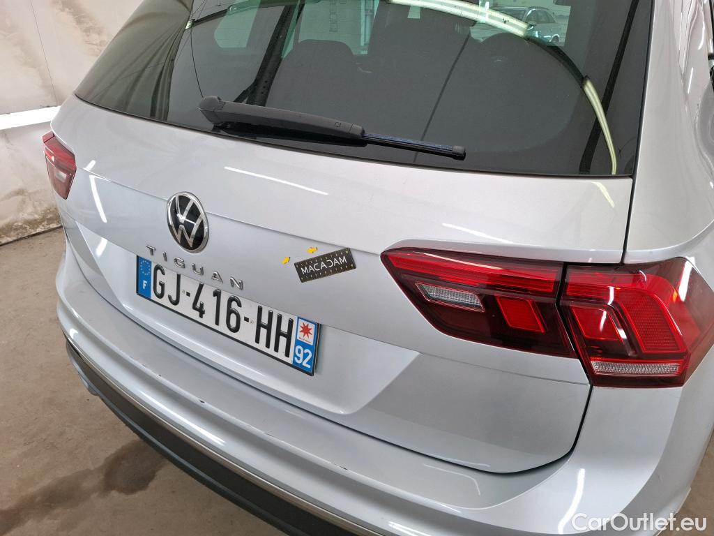  Volkswagen  Tiguan VOLKSWAGEN  / 2020 / 5P / SUV 1.5 TSI 150 DSG7 Life #10