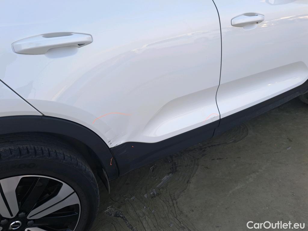  Volvo  XC 40 VOLVO XC40 / 2021 / 5P / todoterreno 1.5 T4 Recharge PHEV Core Auto #1