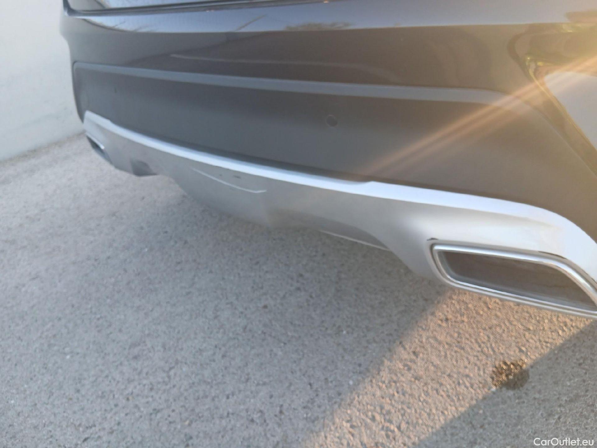  KIA  XCeed KIA  / 2019 / 5P / todoterreno 1.0 T-GDi Drive 88kW (120CV) #24