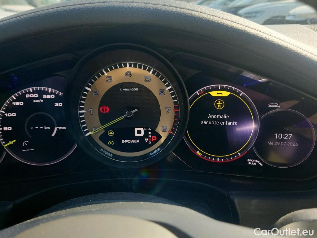  Porsche  Panamera PORSCHE  / 2020 / 5P / berlina con portón 4 E-Hybrid Platinum Edition(SP) #20