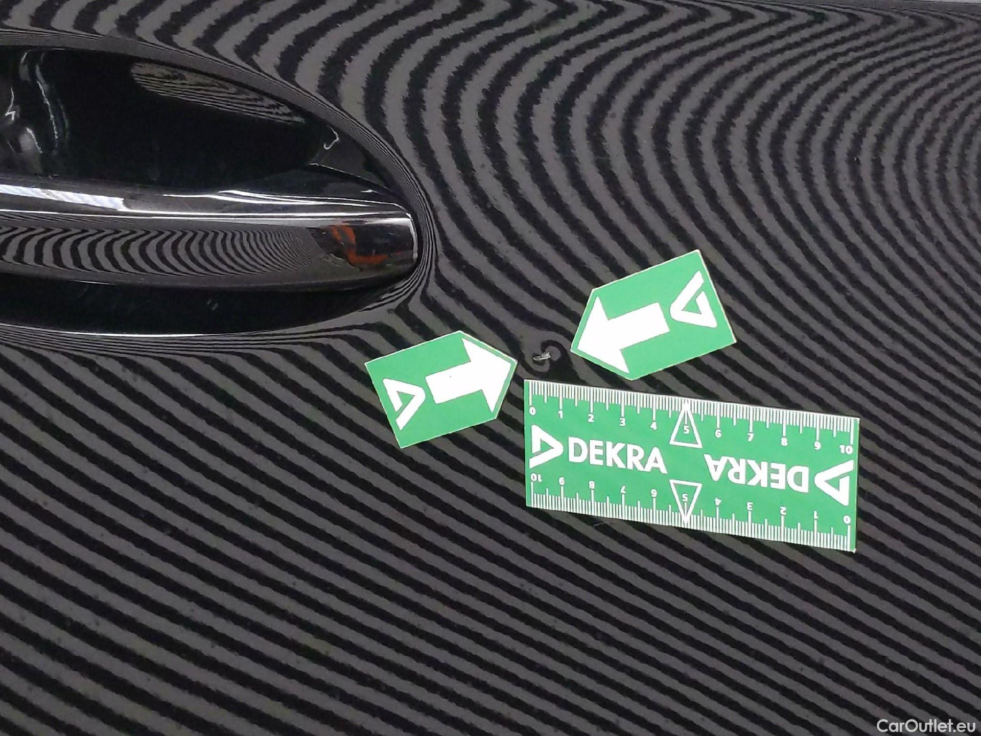  Mercedes  A-Klasse MERCEDES-BENZ Classe A Compact / 2018 / 5P / Berline A 200 d Business Line 8G-DCT #28