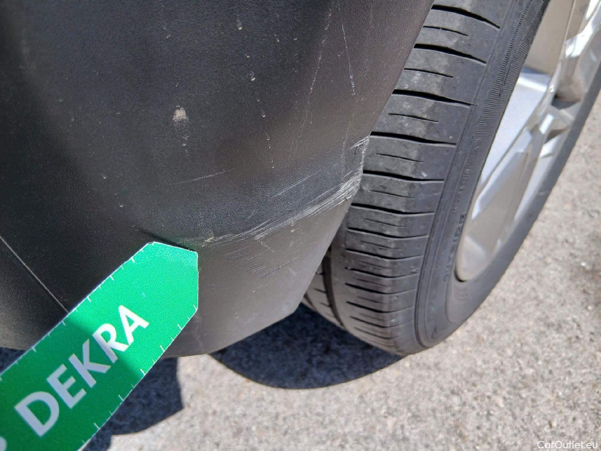  Hyundai  Konna HYUNDAI Kona / 2017 / 5P / todoterreno 1.0 TGDi Klass 4x2 #34