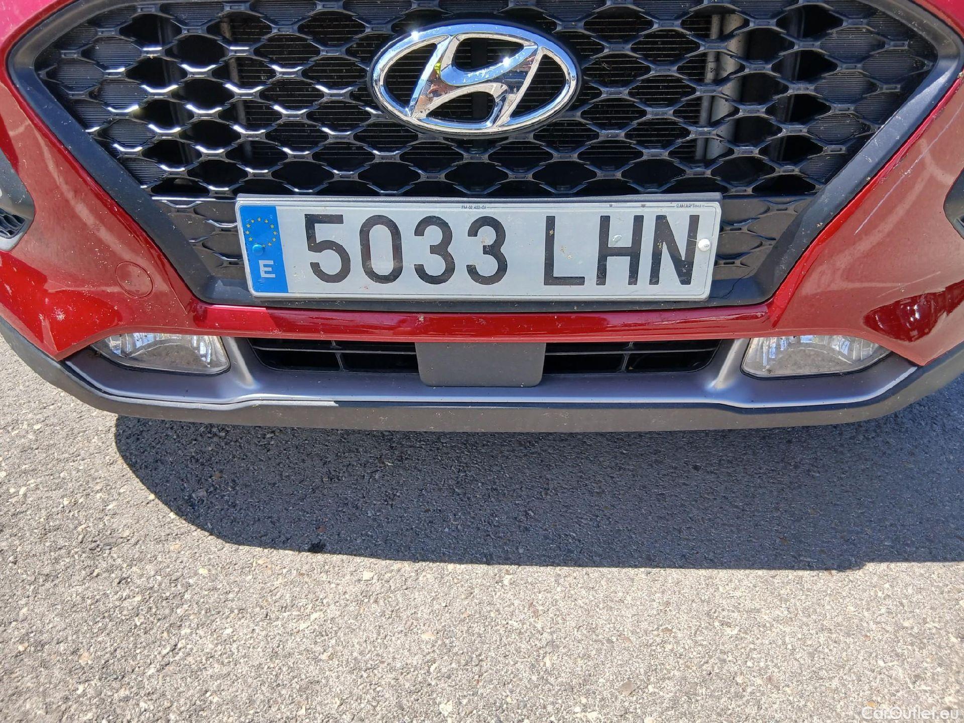  Hyundai  Konna HYUNDAI Kona / 2017 / 5P / todoterreno 1.0 TGDi Klass 4x2 #12