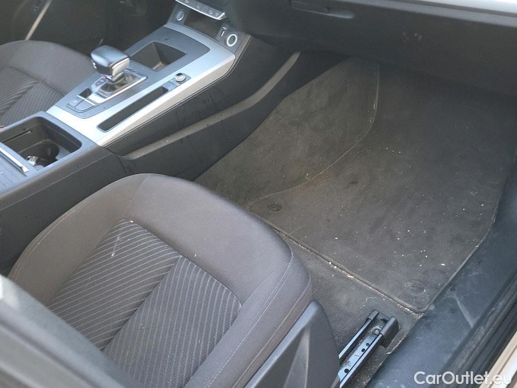  Audi  Q5 AUDI  / 2020 / 5P / todoterreno Advanced 35 TDI 120kW S tronic (AC2) #17