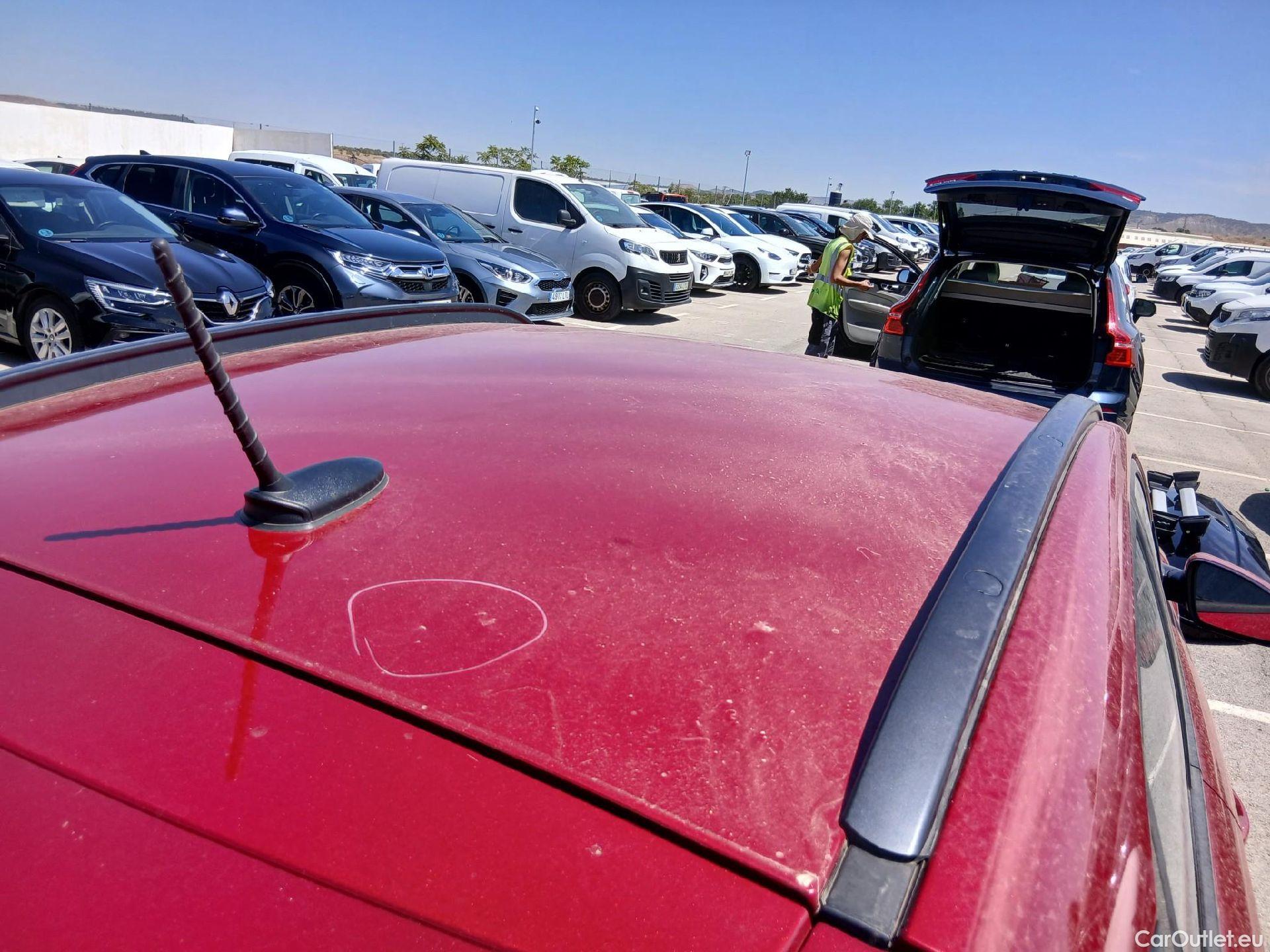  Hyundai  Konna HYUNDAI Kona / 2017 / 5P / todoterreno 1.0 TGDi Klass 4x2 #28