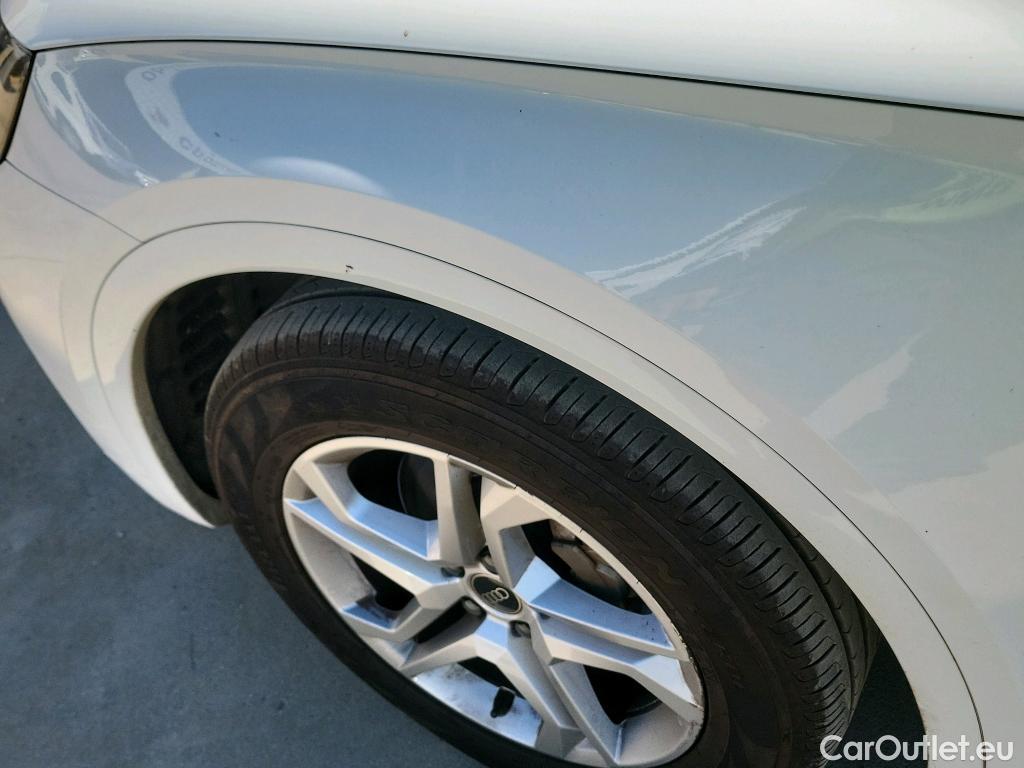  Audi  Q5 AUDI  / 2020 / 5P / todoterreno Advanced 35 TDI 120kW S tronic (AC2) #18