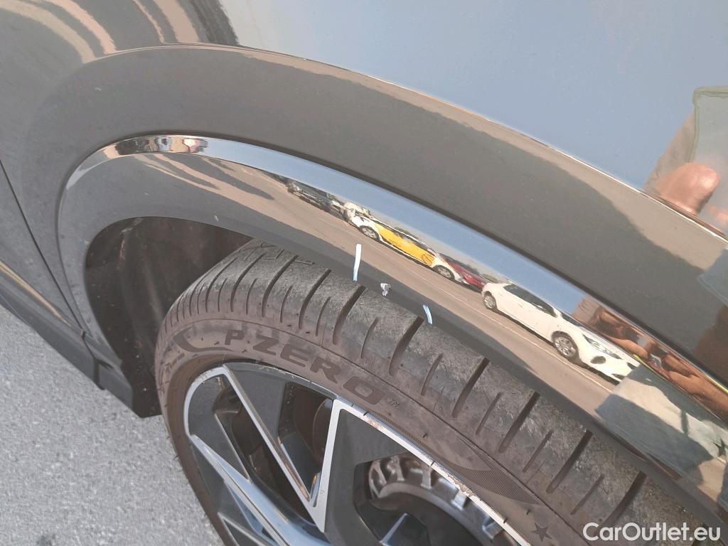  Audi  Q3 AUDI  / 2018 / 5P / todoterreno RS 2.5 TFSI quattro #26