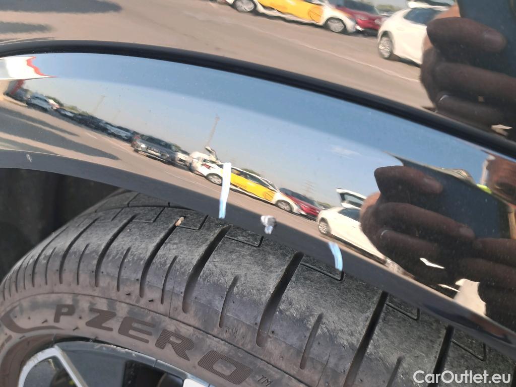  Audi  Q3 AUDI  / 2018 / 5P / todoterreno RS 2.5 TFSI quattro #27