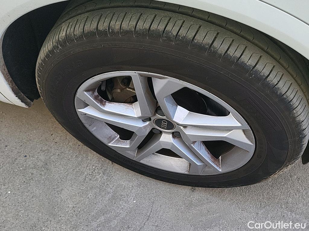  Audi  Q5 AUDI  / 2020 / 5P / todoterreno Advanced 35 TDI 120kW S tronic (AC2) #3