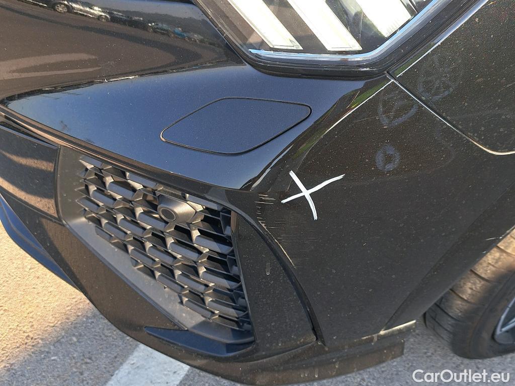  Audi  Q3 AUDI  / 2018 / 5P / todoterreno RS 2.5 TFSI quattro #18