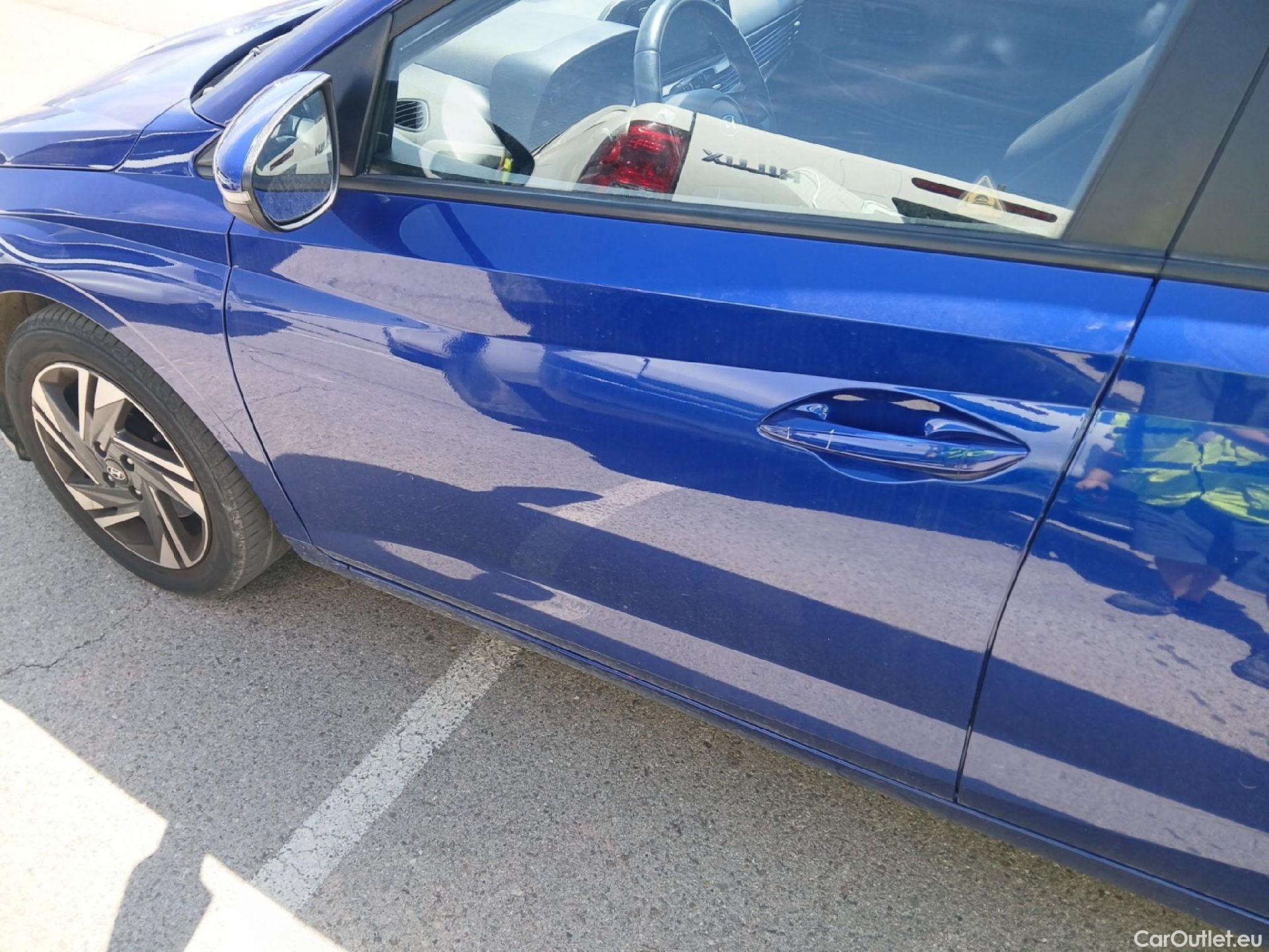  Hyundai  i20 HYUNDAI  / 2020 / 5P / berlina con portón 1.0 TGDI 74kW (100CV) Klass #9