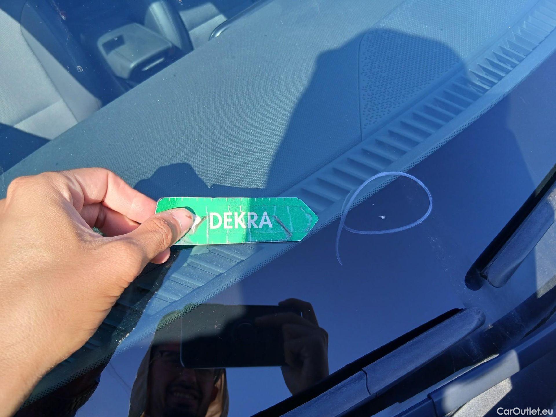  KIA  Niro KIA  / 2022 / 5P / crossover 1.6 GDi HEV 104kW (141CV) Drive #2
