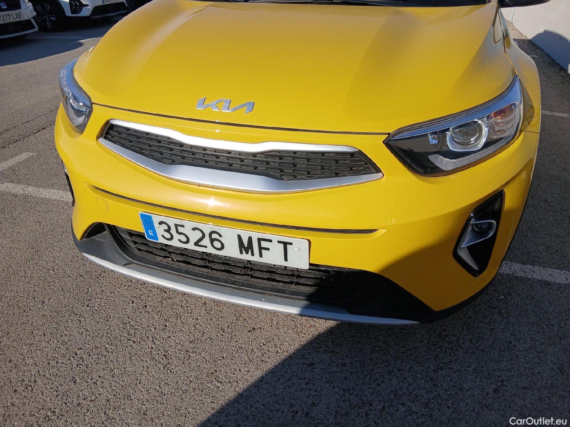  KIA  STONIC KIA  / 2017 / 5P / todoterreno 1.2 DPi 62kW (84CV) Concept #3