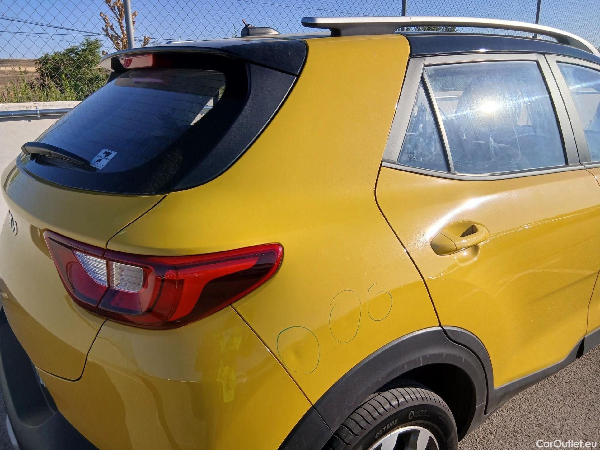  KIA  STONIC KIA  / 2017 / 5P / todoterreno 1.2 DPi 62kW (84CV) Concept #23