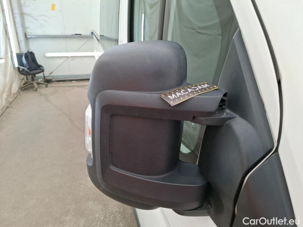 Citroen  Jumper CITROEN  CA VU 4p Fourgon 33 L2H1 BlueHDi 130 BVM6 Cab App Confort #12