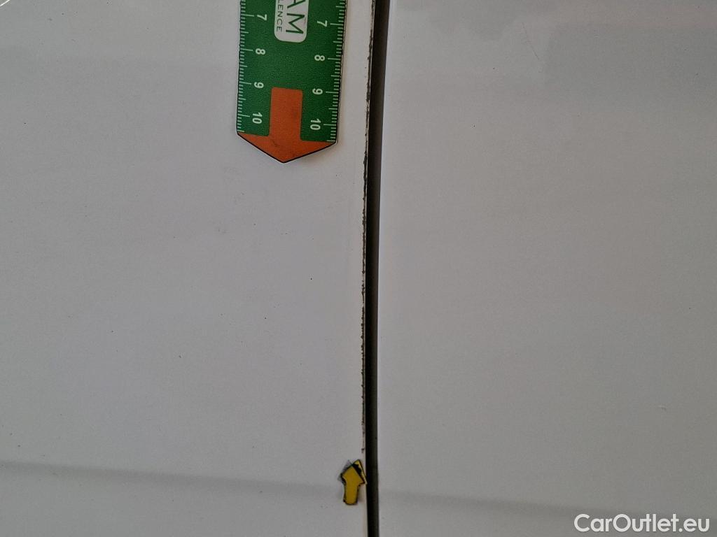  Citroen  C3  Société Feel 1.5 BlueHDI 100CV BVM6 E6d #15