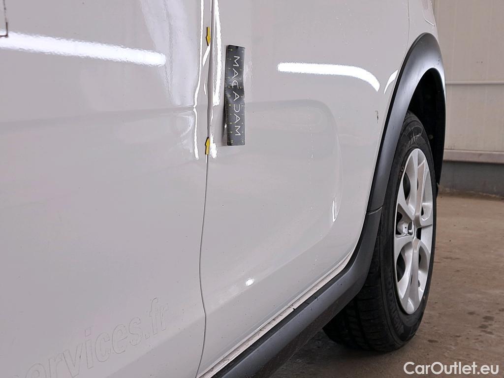  Citroen  C3 CITROEN  Société / 2020 / 5P / Berline PureTech 83 S&S BVM Feel Nav #8