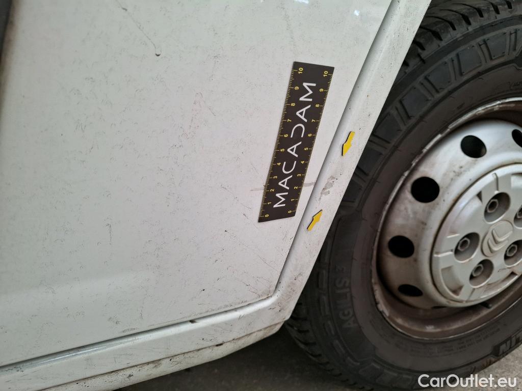  Citroen  Jumper CITROEN  CA VU 4p Fourgon 33 L2H1 BlueHDi 130 BVM6 Cab App Confort #41