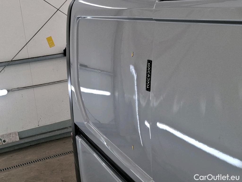  Renault  Trafic  III Fourgon Grand Confort L1H1 1000 1.6 dCi 95CV BVM6 E6 #13