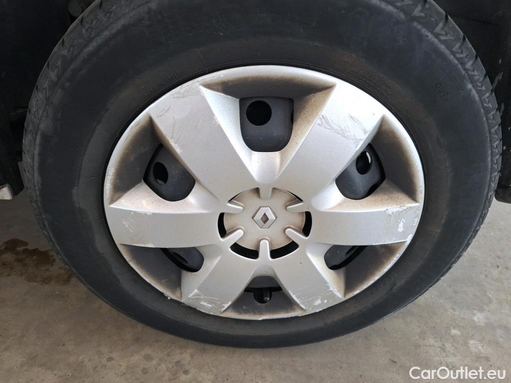  Renault  Kangoo  II Express Maxi Extra (Série Spéciale) 1.5 dCi 95CV BVM6 E6dT #28