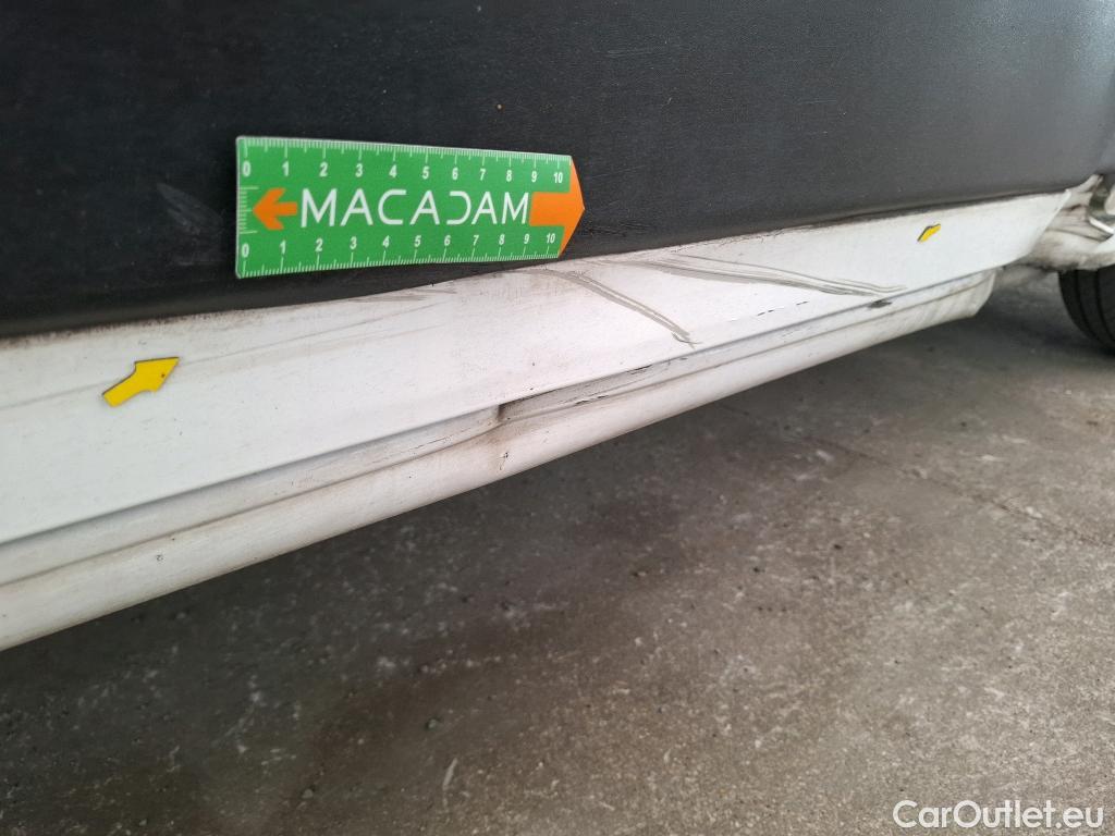  Citroen  Jumper CITROEN  CA VU 4p Fourgon 33 L2H1 BlueHDi 130 BVM6 Cab App Confort #27