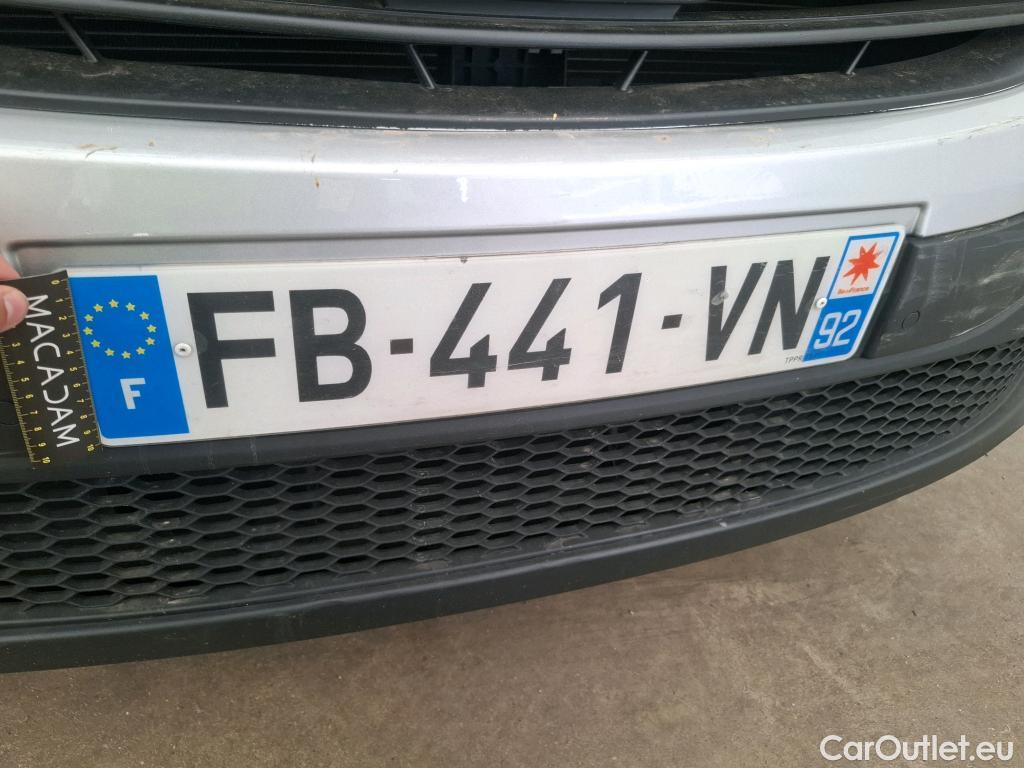  Renault  Trafic  III Fourgon Grand Confort L1H1 1000 1.6 dCi 95CV BVM6 E6 #66