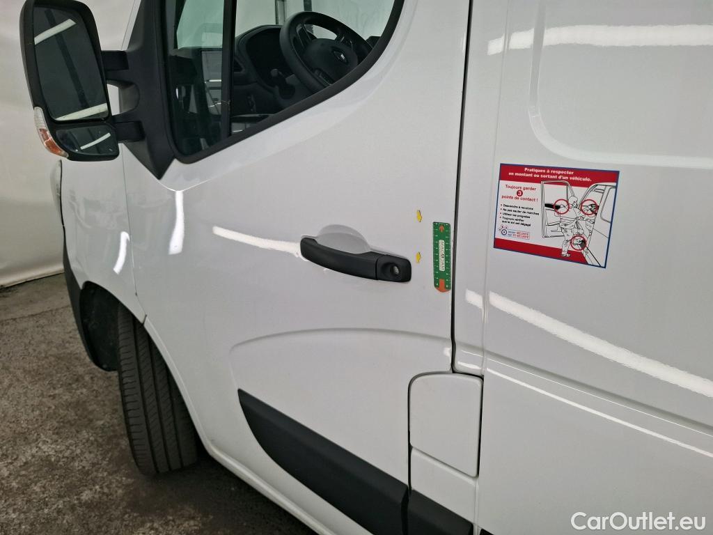  Renault  Master  III Fourgon L2H2 3 5 Grand Confort dCi 135CV BVM6 E6dT #33