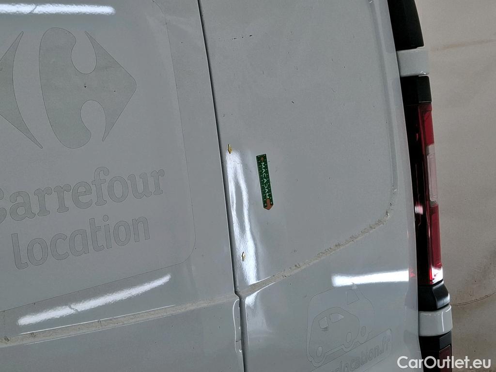  Renault  Trafic  Fourgon L2H1 3T Grand Confort 2.0 dCi 130CV BVM6 E6d #19