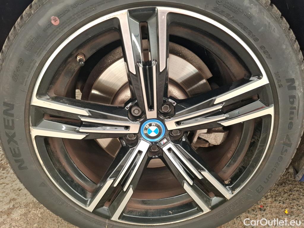  Bmw  Serie 3 BMW Série 3 Touring 2022 5P Break 320e 204ch M Sport BVA8 Hybride #45