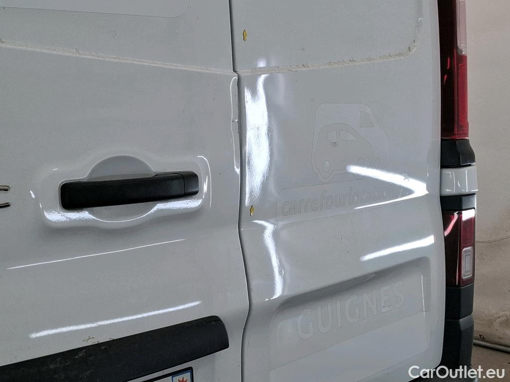  Renault  Trafic  Fourgon L2H1 3T Grand Confort 2.0 dCi 130CV BVM6 E6d #20
