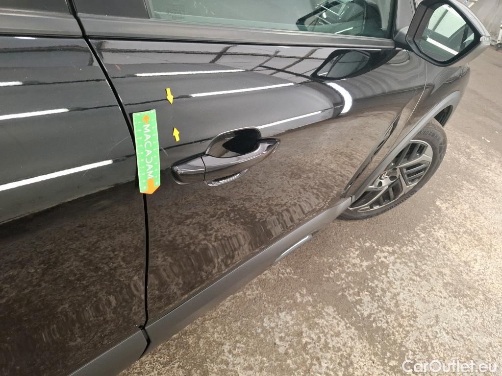  Citroen  C4 CITROEN  X / 2022 / 4P / Berline PureTech 130 S&S EAT8 Feel Pack #37