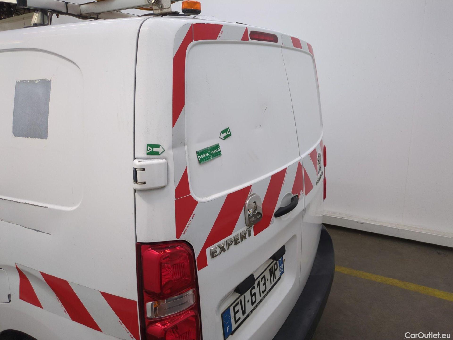  Peugeot  Expert  Fourgon Premium Pack Standard 1.6 HDi 95CV BVM5 E6 #28