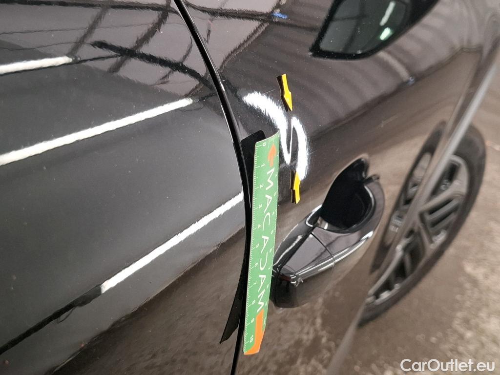  Citroen  C4 CITROEN  X / 2022 / 4P / Berline PureTech 130 S&S EAT8 Feel Pack #38