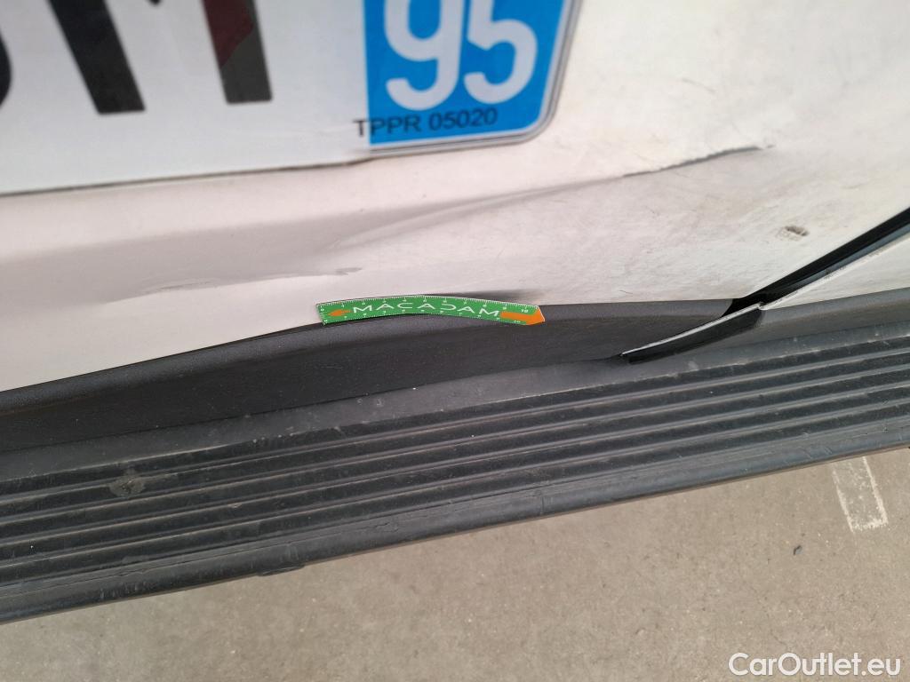  Citroen  Jumper CITROEN  CA VU 4p Fourgon 33 L2H1 BlueHDi 130 BVM6 Cab App Confort #76