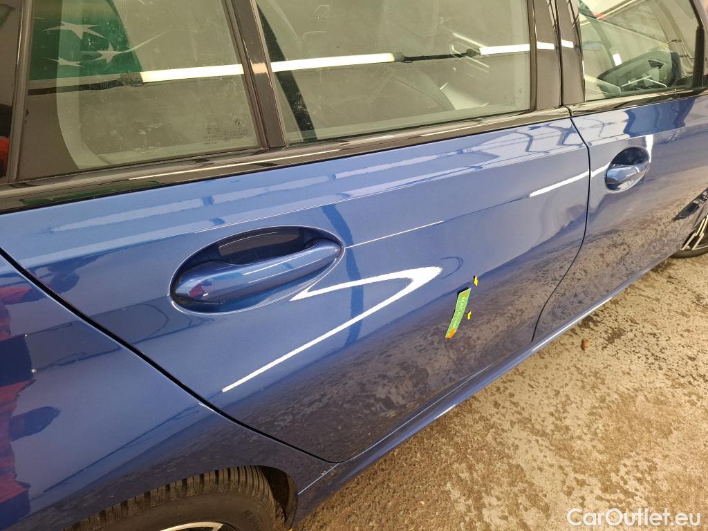  Bmw  Serie 3 BMW Série 3 Touring 2022 5P Break 320e 204ch M Sport BVA8 Hybride #9