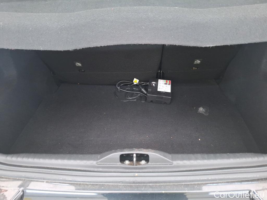  Citroen  C3  Feel Pack 1.2 PureTech 80CV BVM5 E6d #7