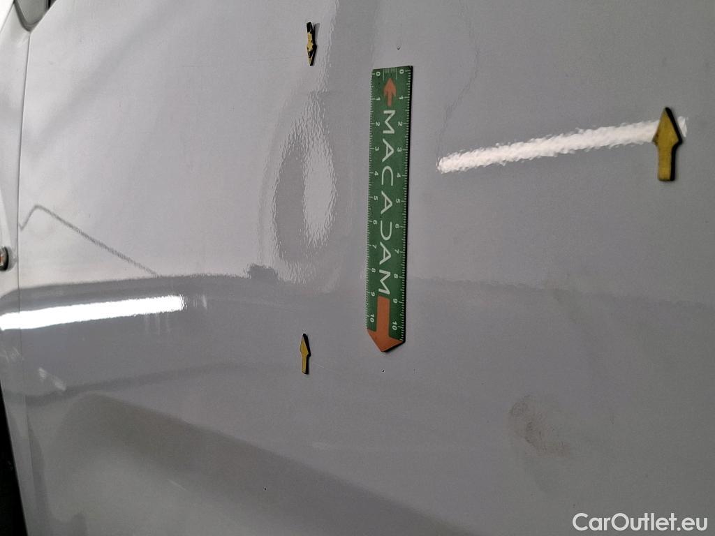  Toyota  Proace TOYOTA  City / 2019 / 4P / Fourgonnette 1.5 Medium 100 D-4D Business #11