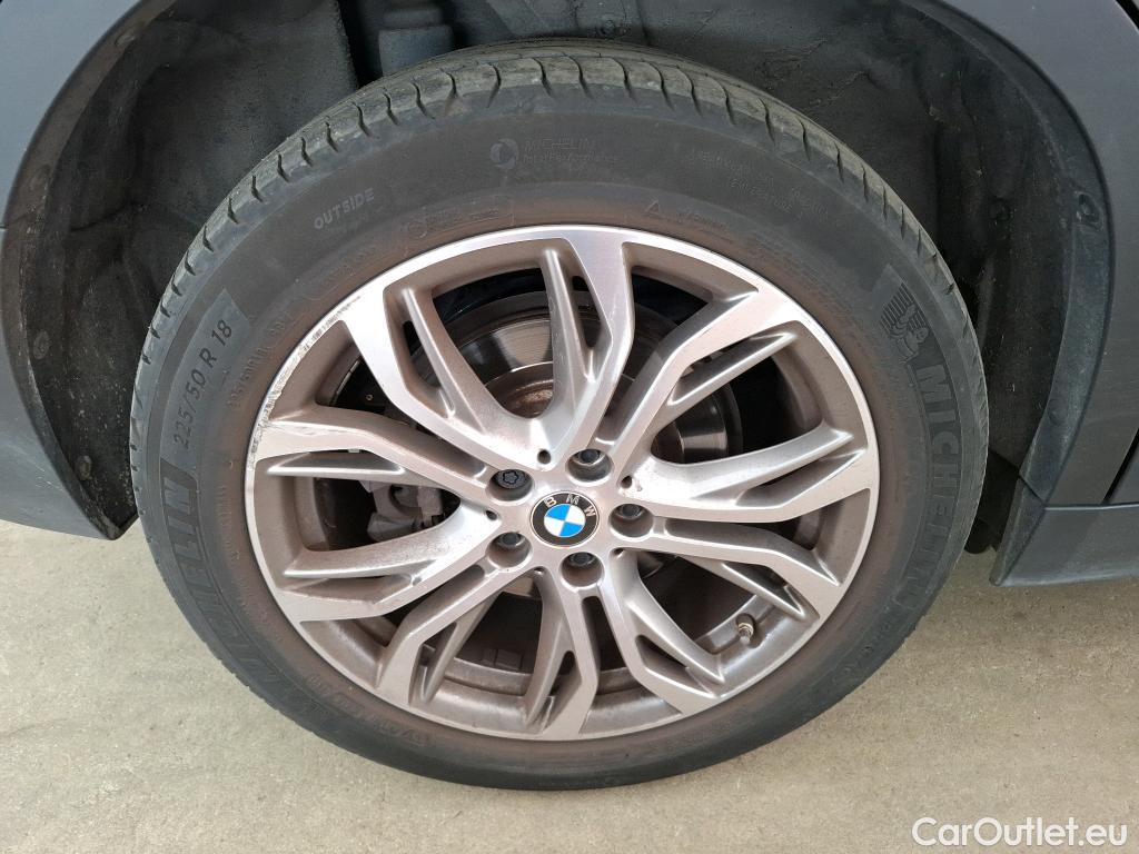  Bmw  X2 BMW  / 2017 / 5P / SUV xDrive25e Business Design BVA6 #28
