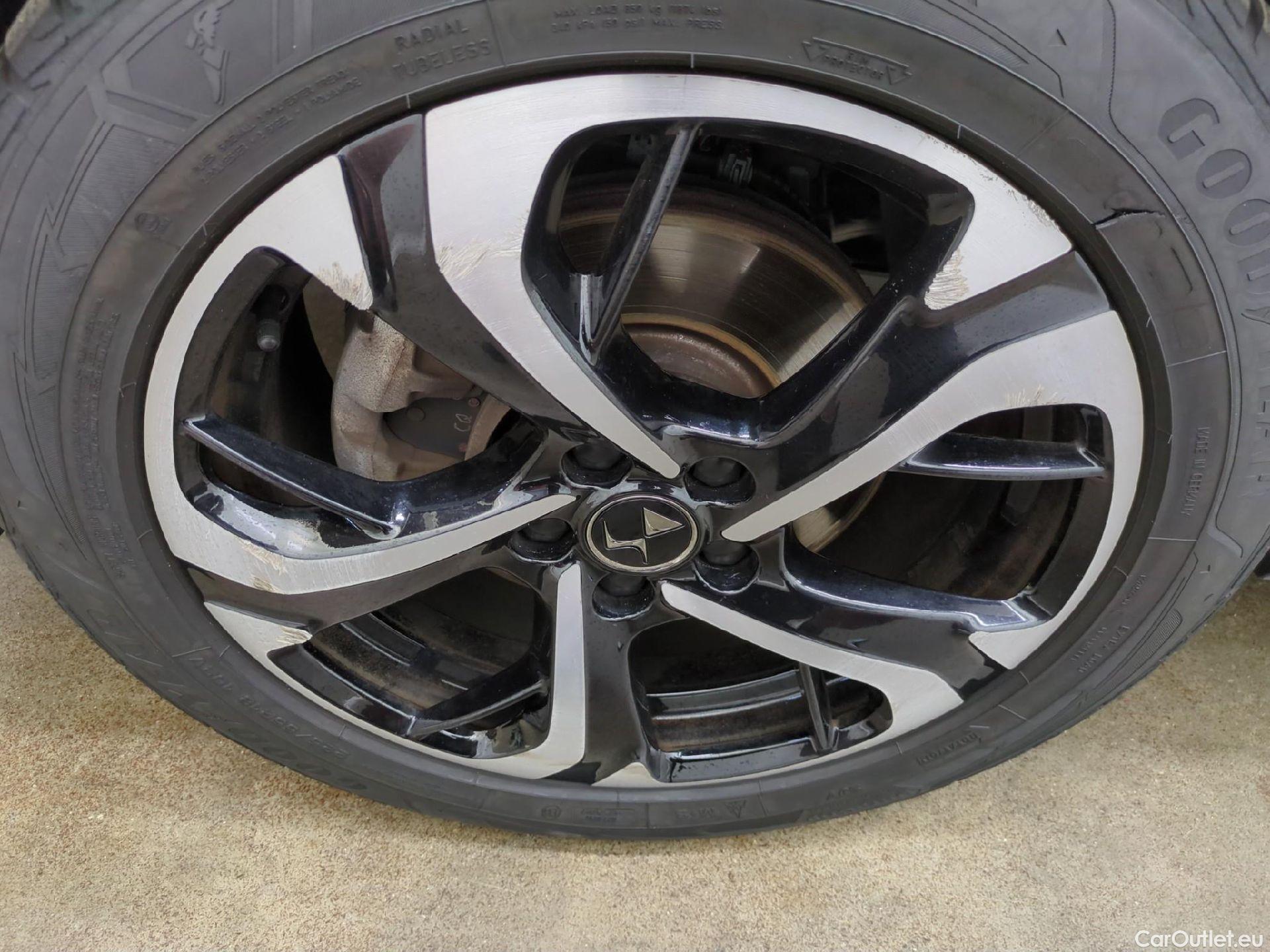  DS  DS7 7 Crossback Business 1.5 BlueHDi 130CV BVA8 E6d #21